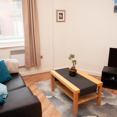 Modern 1 Bedroom In The Heart Of Bristol
